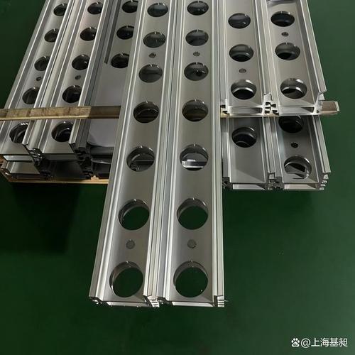积放线轨道优质厂家如何定义？三字诀窍全在手——技术突围为骨，服务立信为魂